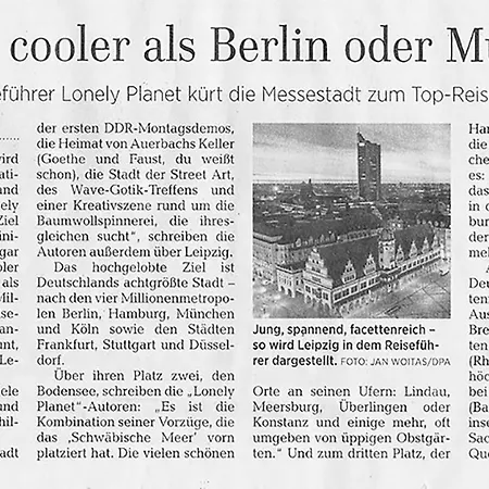 Haus Mit Kunst Zwischen Wald Und