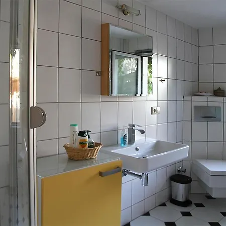 Haus Mit Kunst Zwischen Wald Und Leipzig